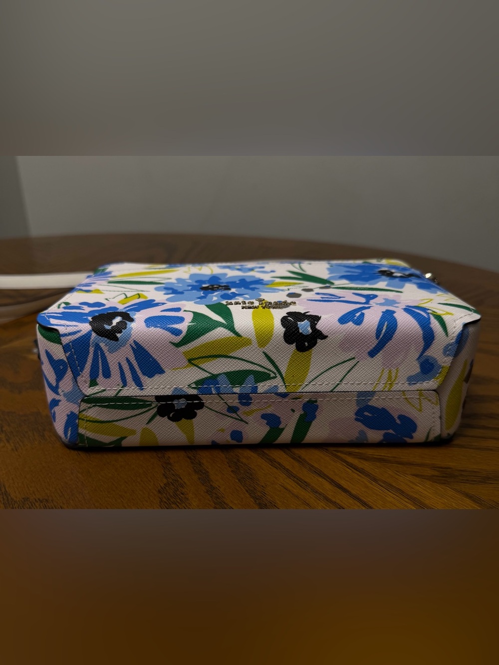 Kate Spade Blue Floral Camera Crossbody Bag - Picture 5 of 7